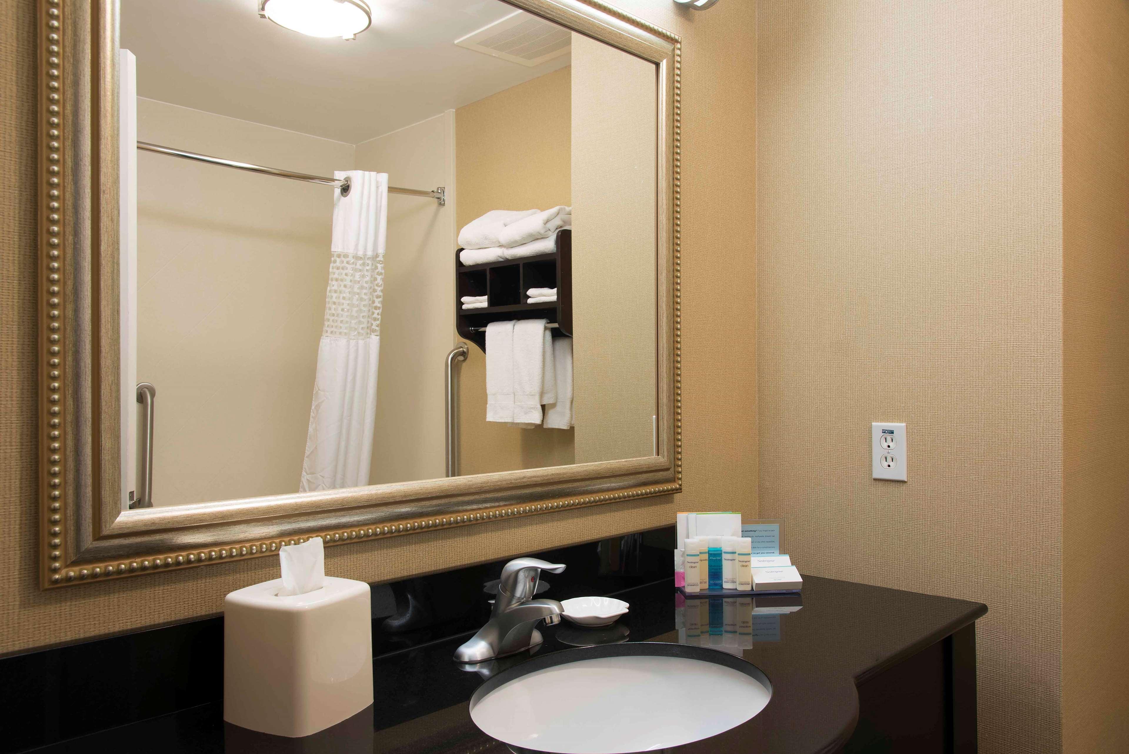 Hampton Inn & Suites Danville Zewnętrze zdjęcie