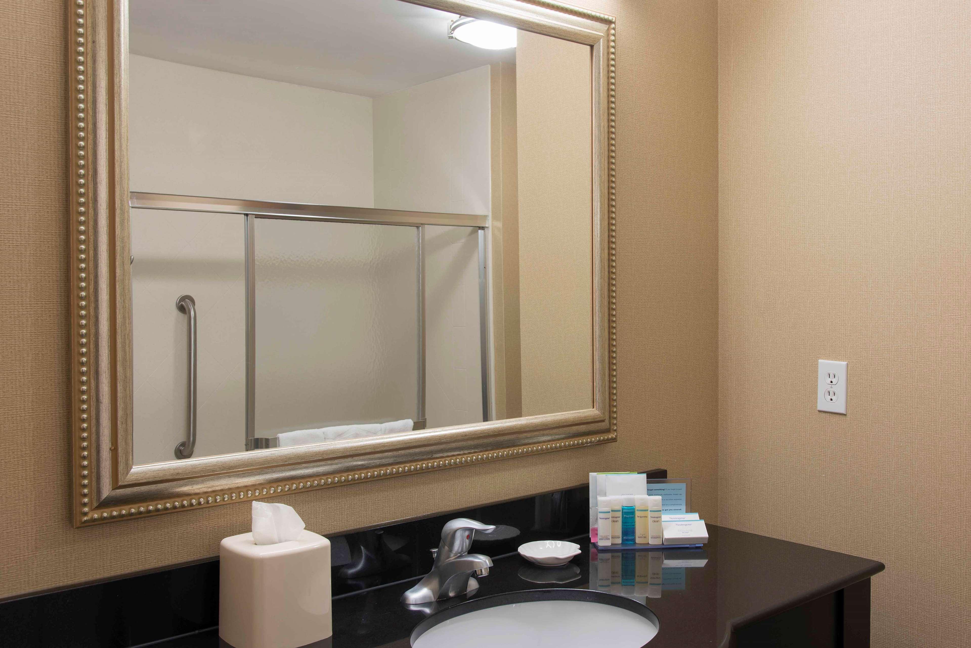 Hampton Inn & Suites Danville Zewnętrze zdjęcie