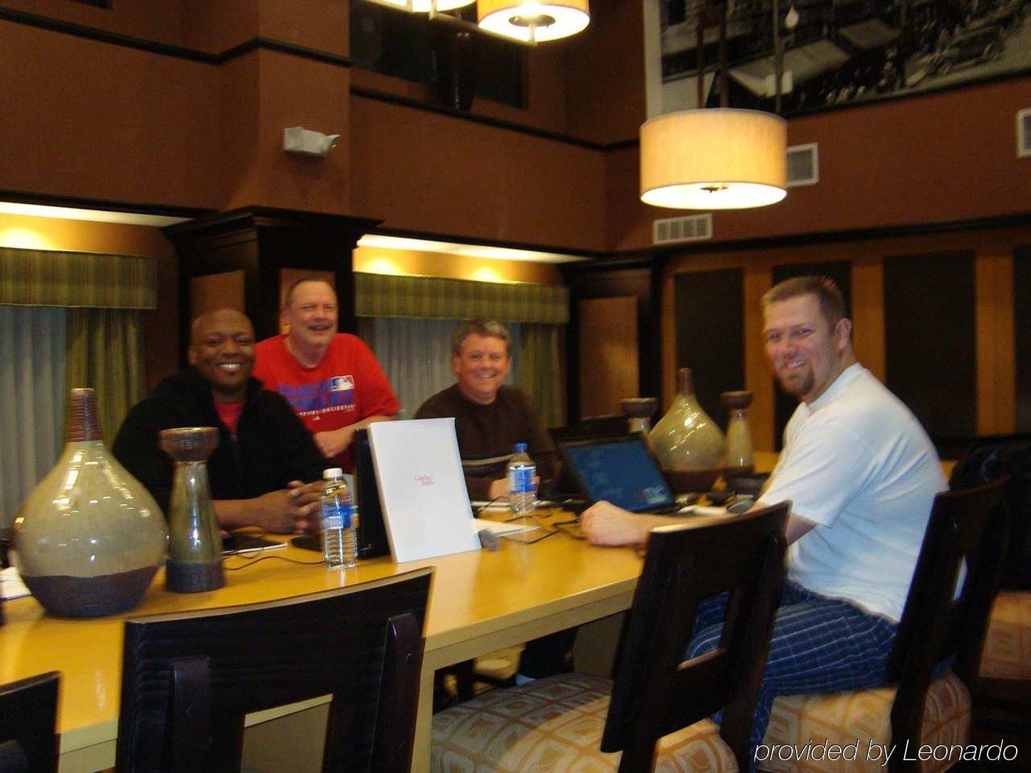 Hampton Inn & Suites Danville Udogodnienia zdjęcie